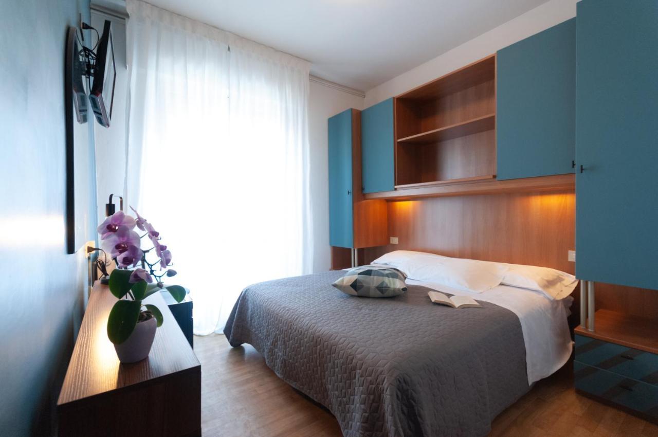 Hotel Crystal 3*
