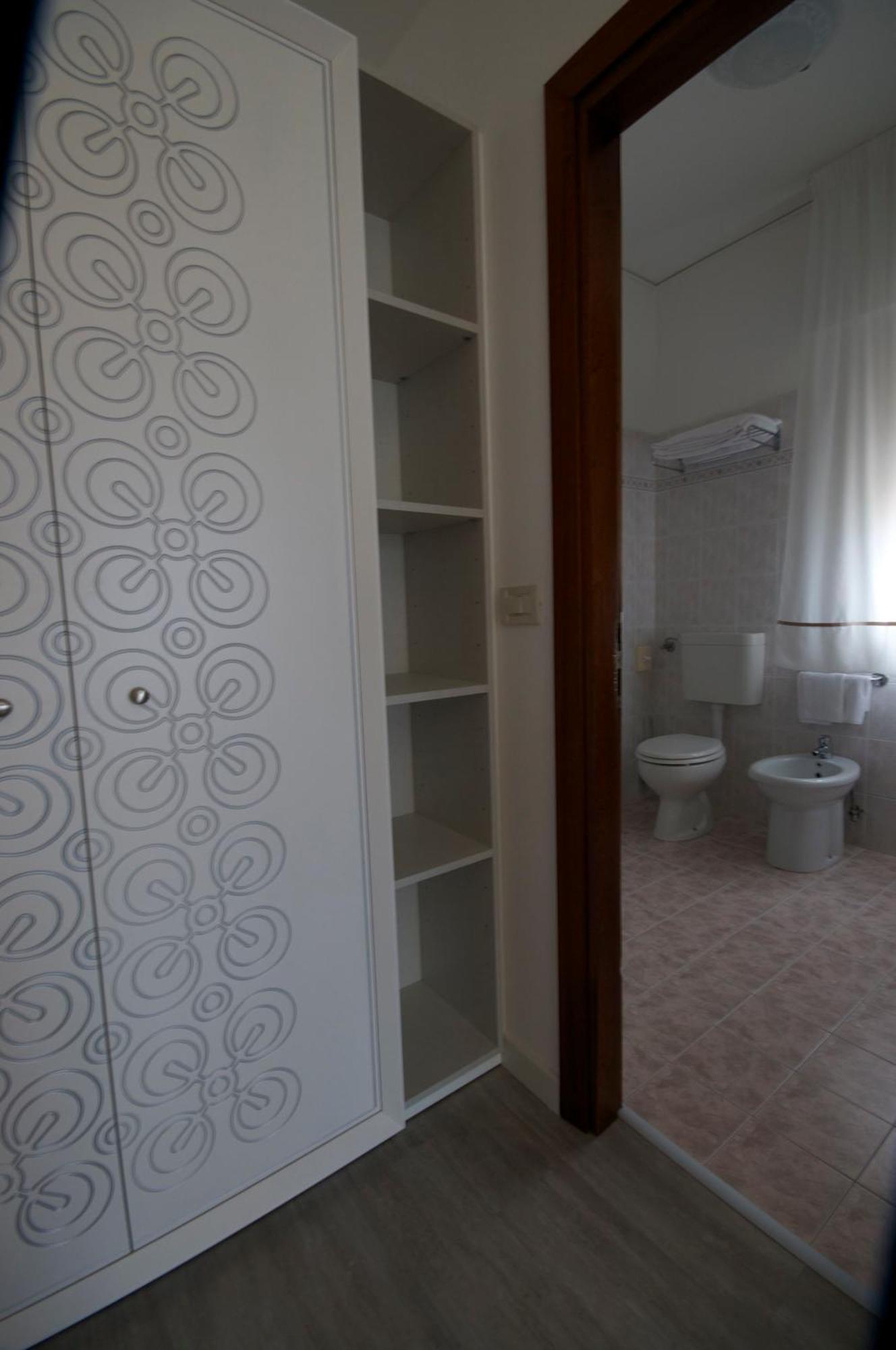 Hotel Crystal 3*